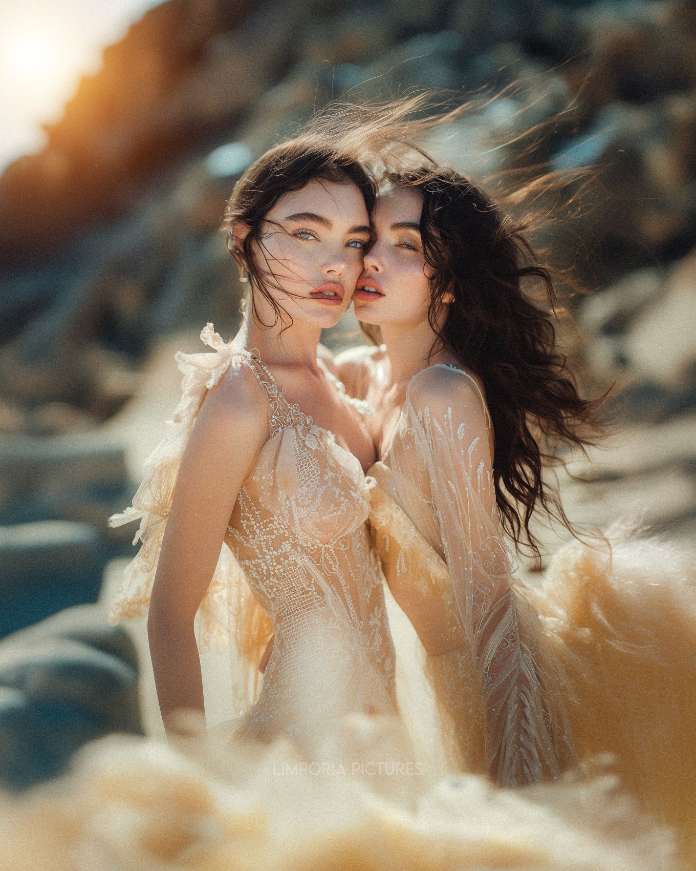 Limporia fashion photography two models are kissing a mix of f f634a05e-8595-4ae0-b16a-d4d13f95e01f