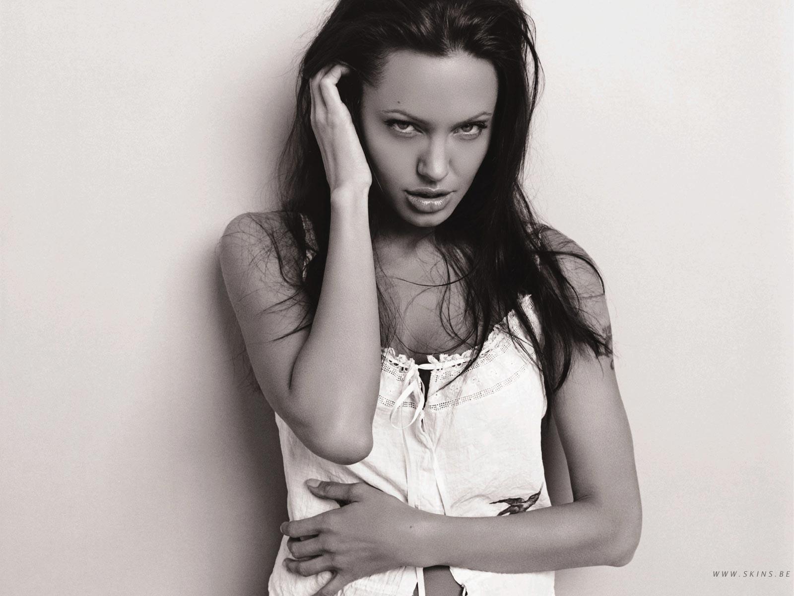 Photo fond d'écran Angelina Jolie wallpaper 034