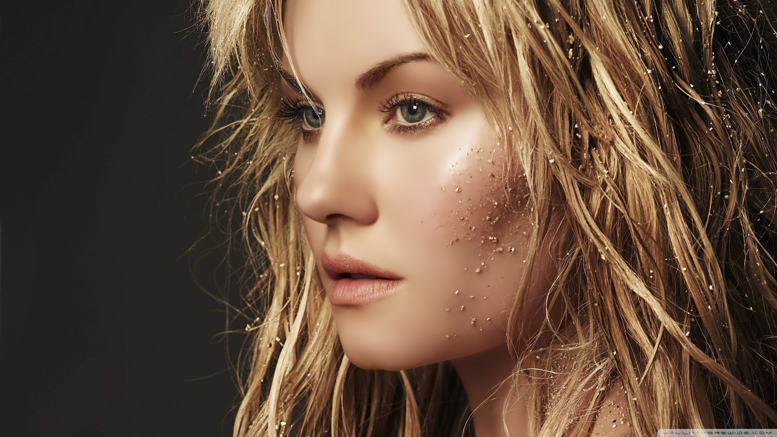 photo fond ecran Elisha Cuthbert wallpaper 002