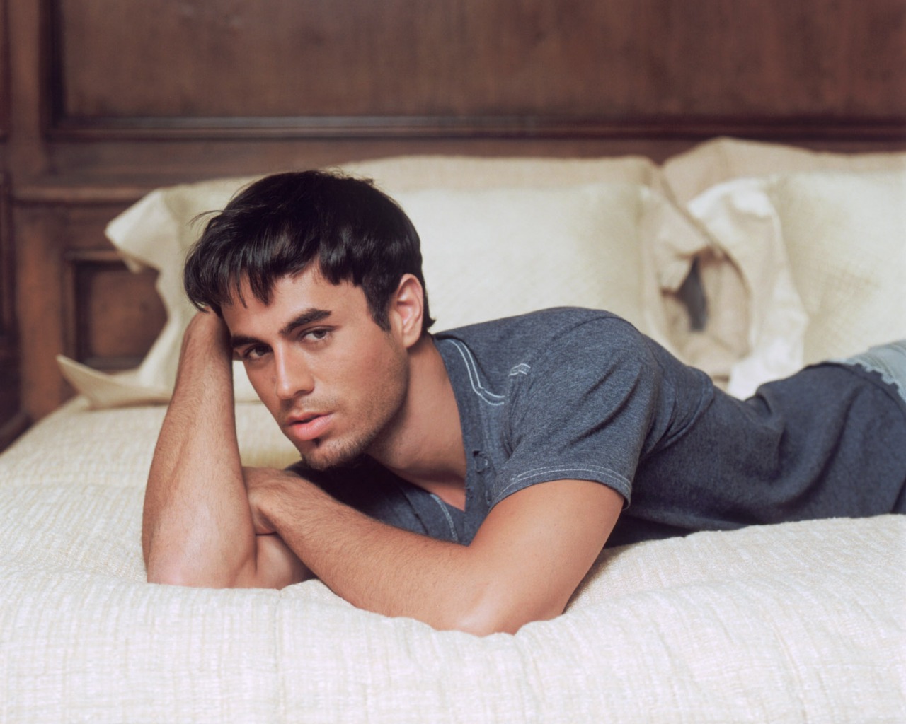 Photo fond d'écran Enrique Iglesias wallpaper 004