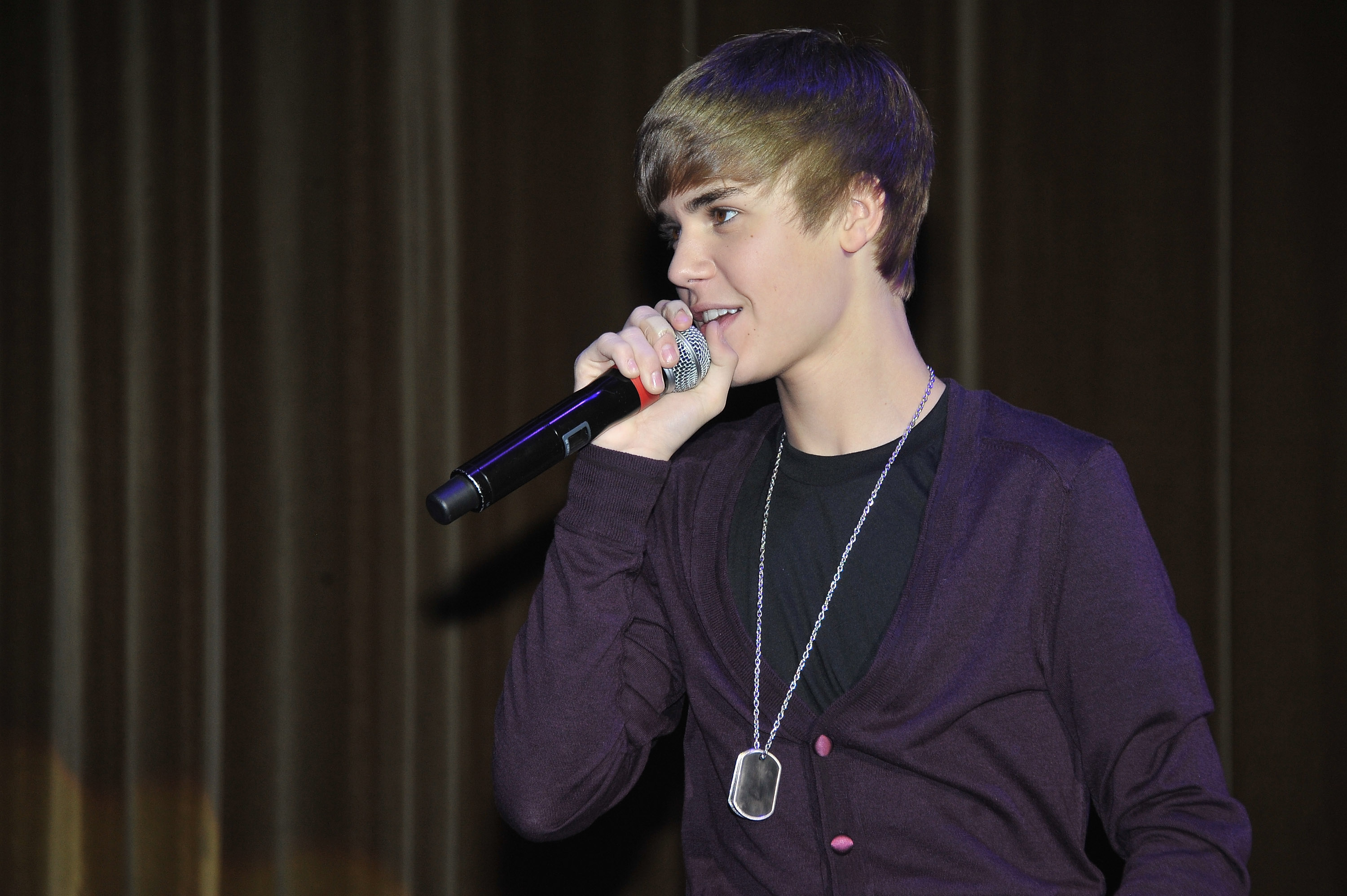 Photo fond d'écran Justin Bieber wallpaper 045