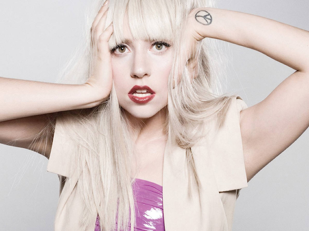 Photo fond d'écran Lady Gaga wallpaper 038