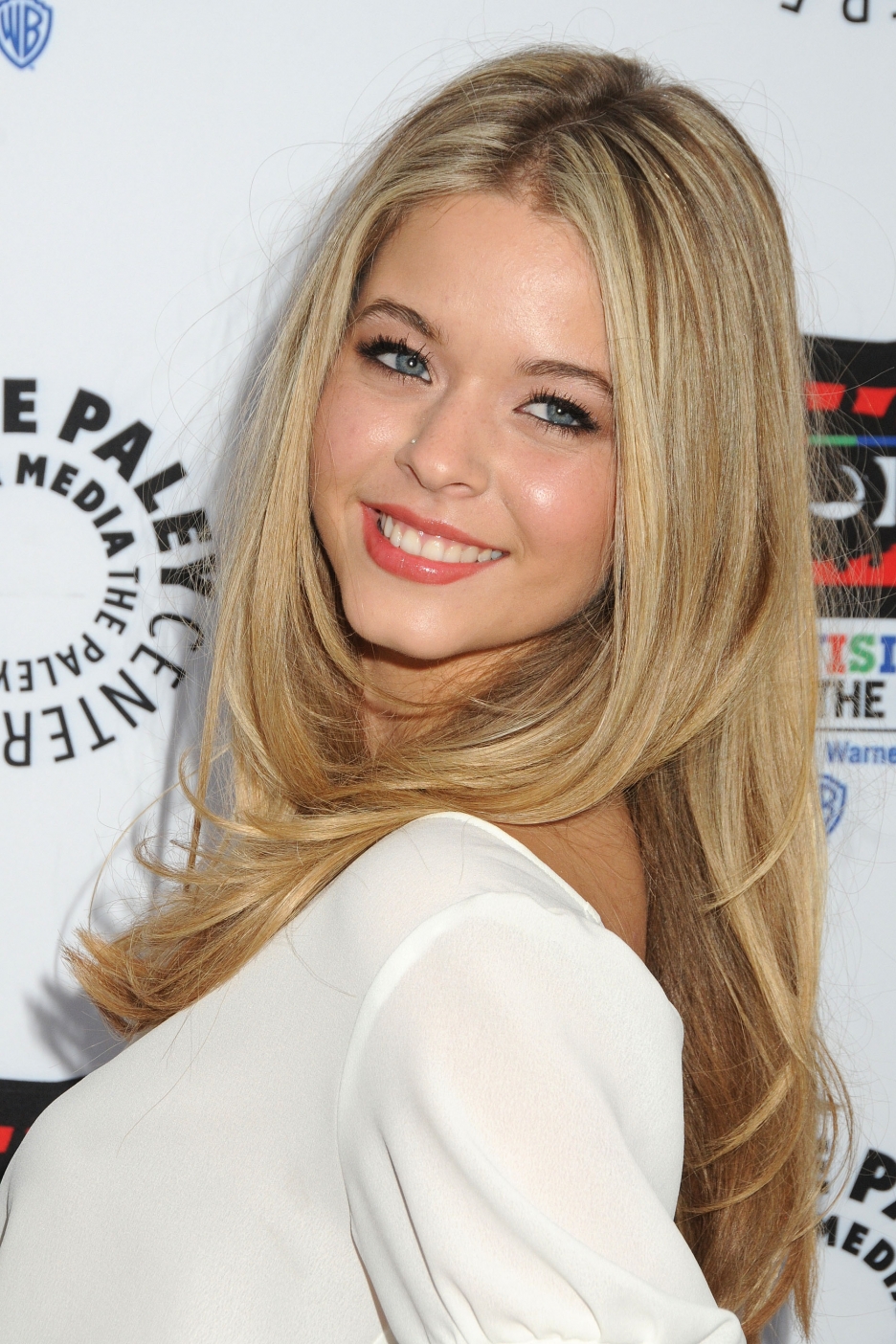 Photo fond d'écran Sasha Pieterse wallpaper 014